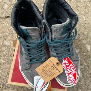 Vans Women’s Gray High-Top Sneakers